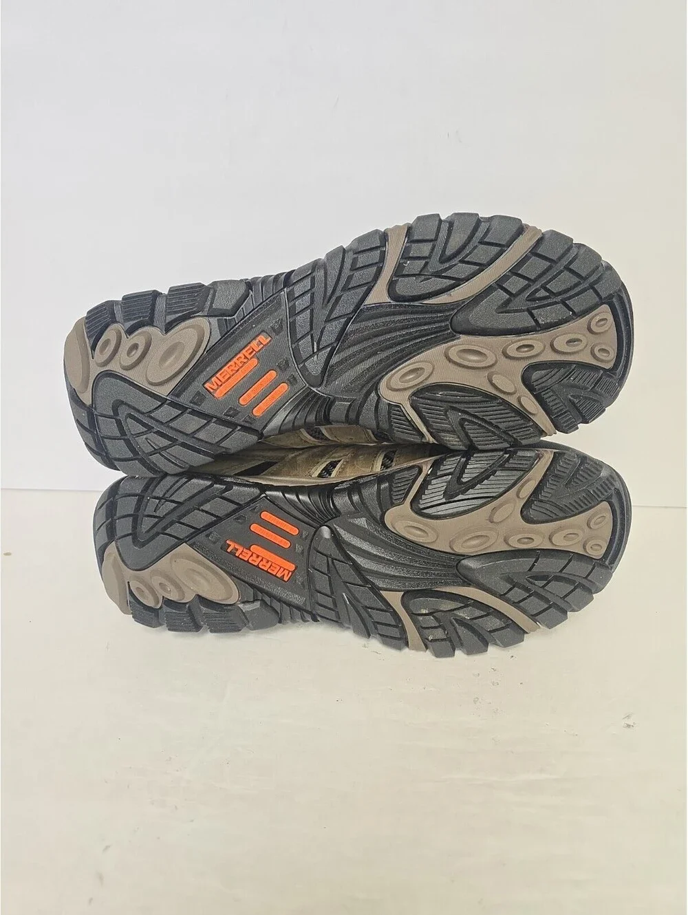 Merrell new without